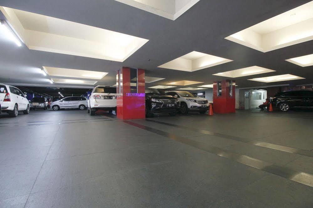 Airy Glodok Pinangsia Raya Jakarta Otel Dış mekan fotoğraf